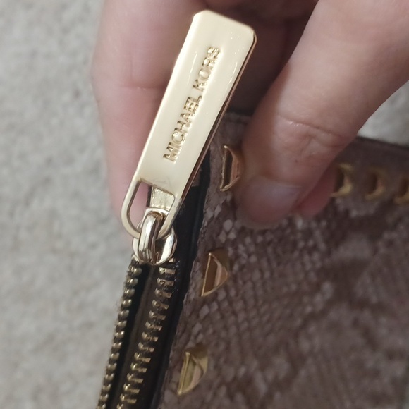 MK snakeskin clutch - Picture 7 of 7